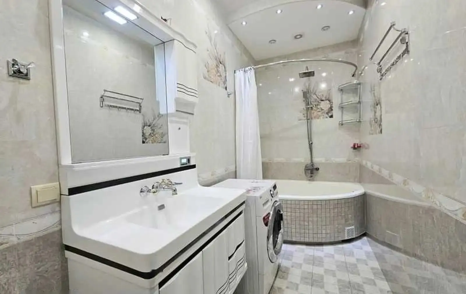 4-комн. квартира, 6 этаж, 143м², Сомони