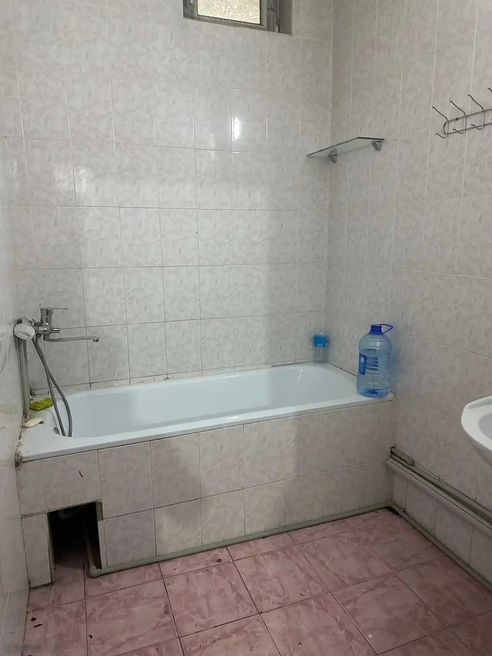 3-комн. квартира, 2 этаж, 100м², Шоҳмансур, Поворот аэропорта