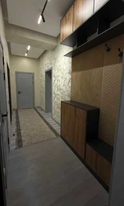 2-комн. квартира, 5 этаж, 60 м², Сино