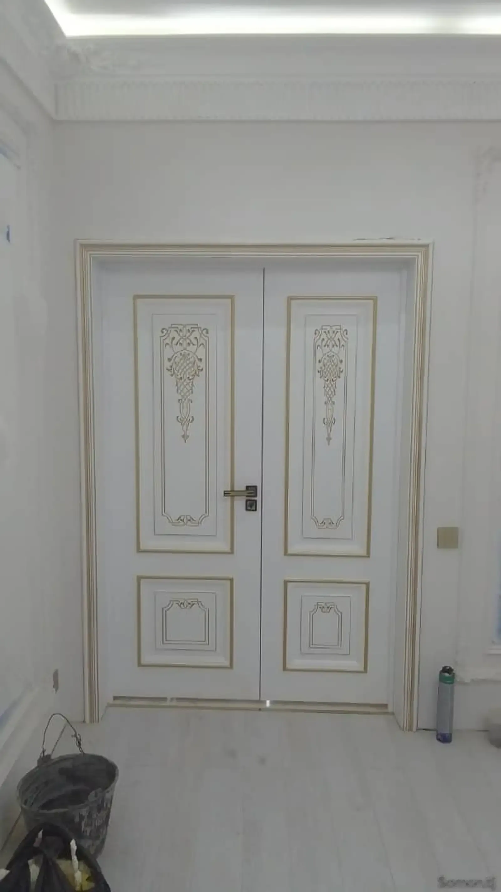 Дверь