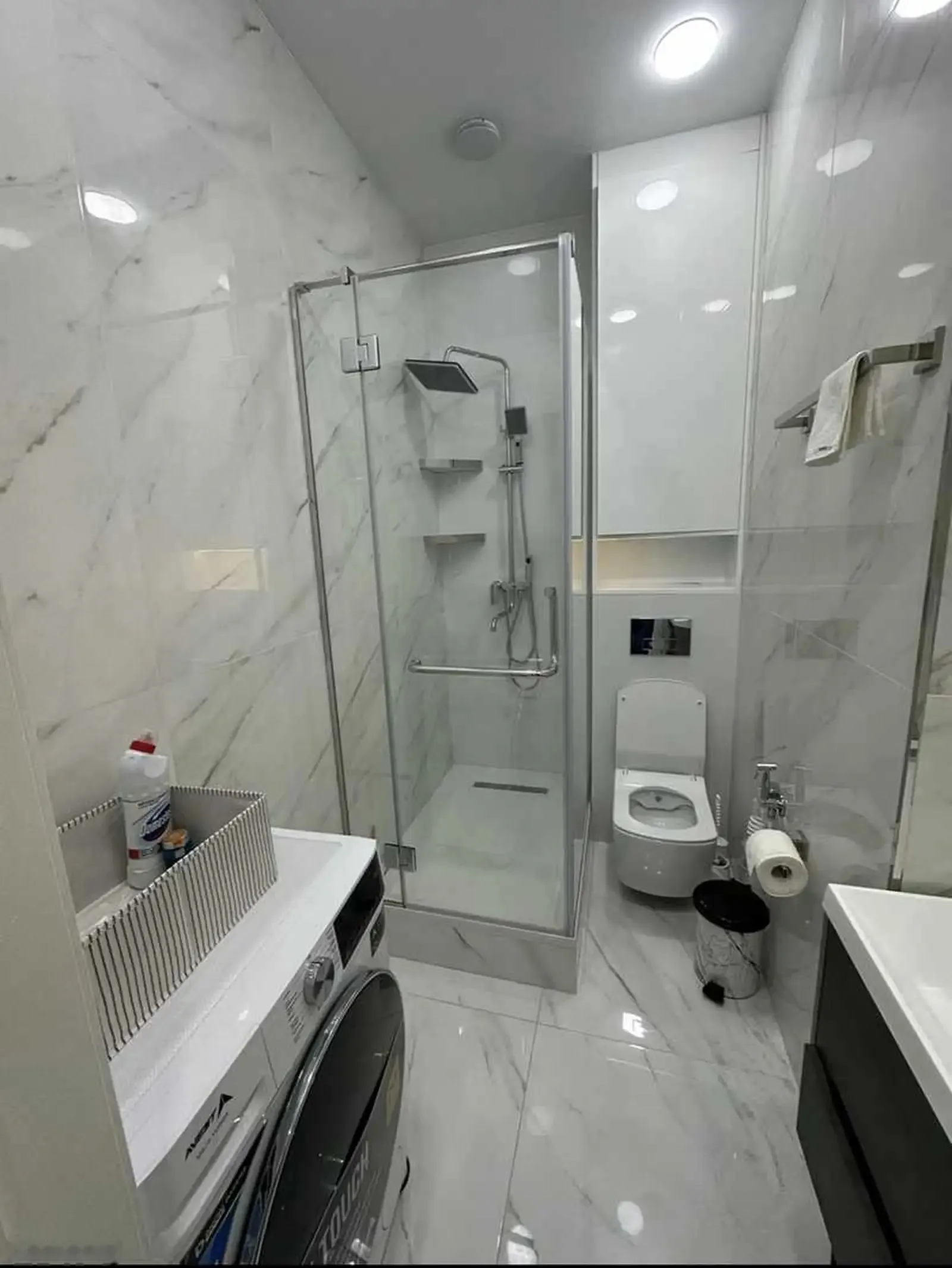 1-комн. квартира, 17 этаж, 50 м², Евари овир