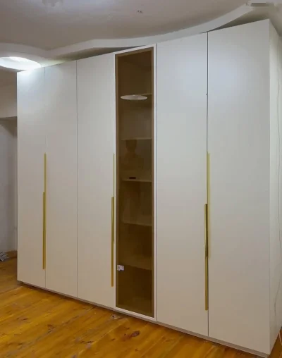 Шкаф для прихожей