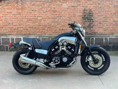 Мотоцикл VMax