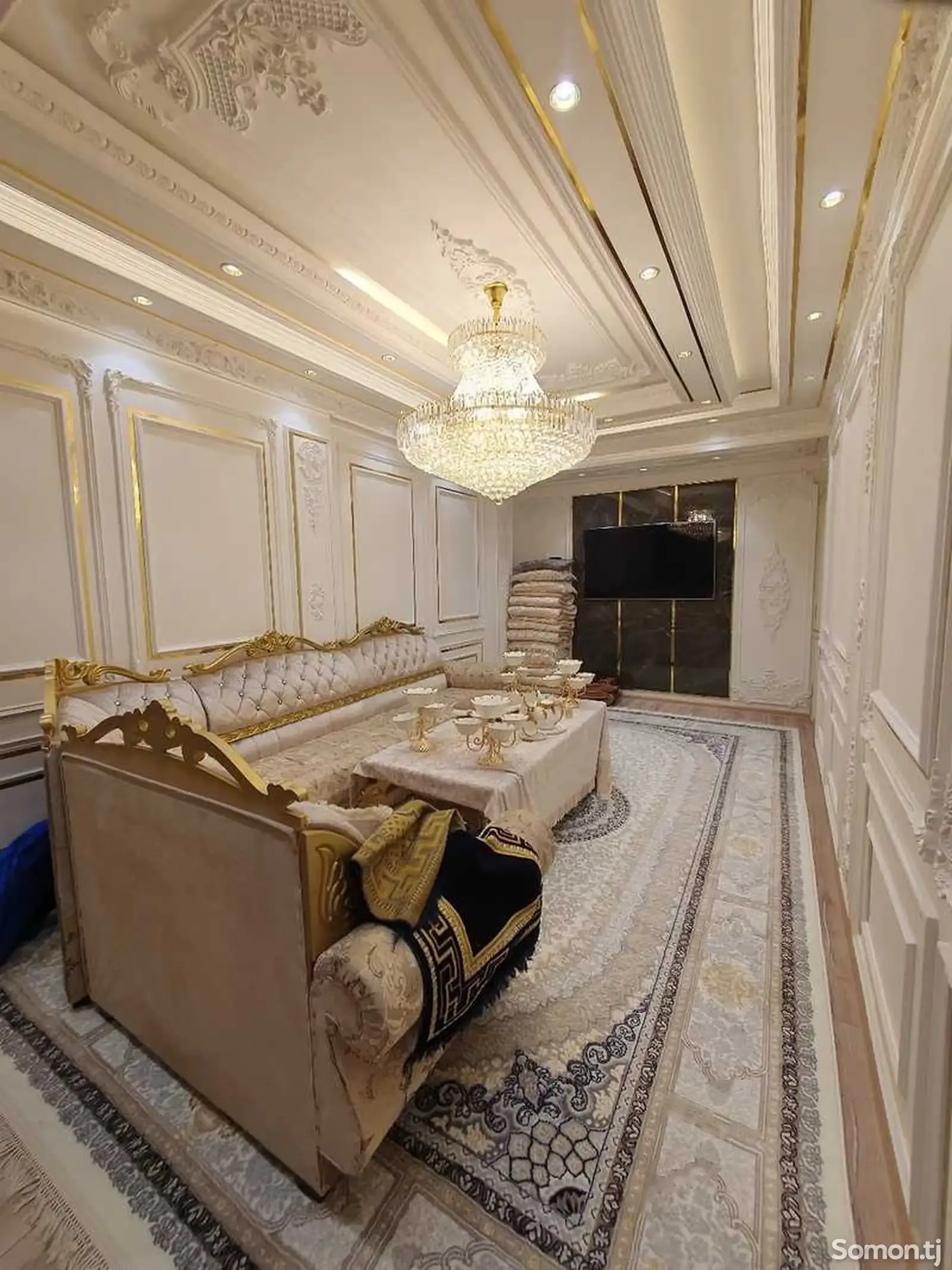 3-комн. квартира, 2 этаж, 100м², И Сомони, Пединститут, Сафо
