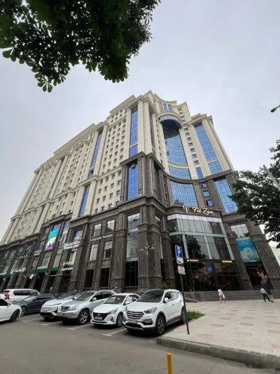 3-комн. квартира, 17 этаж, 147 м², И. Сомони