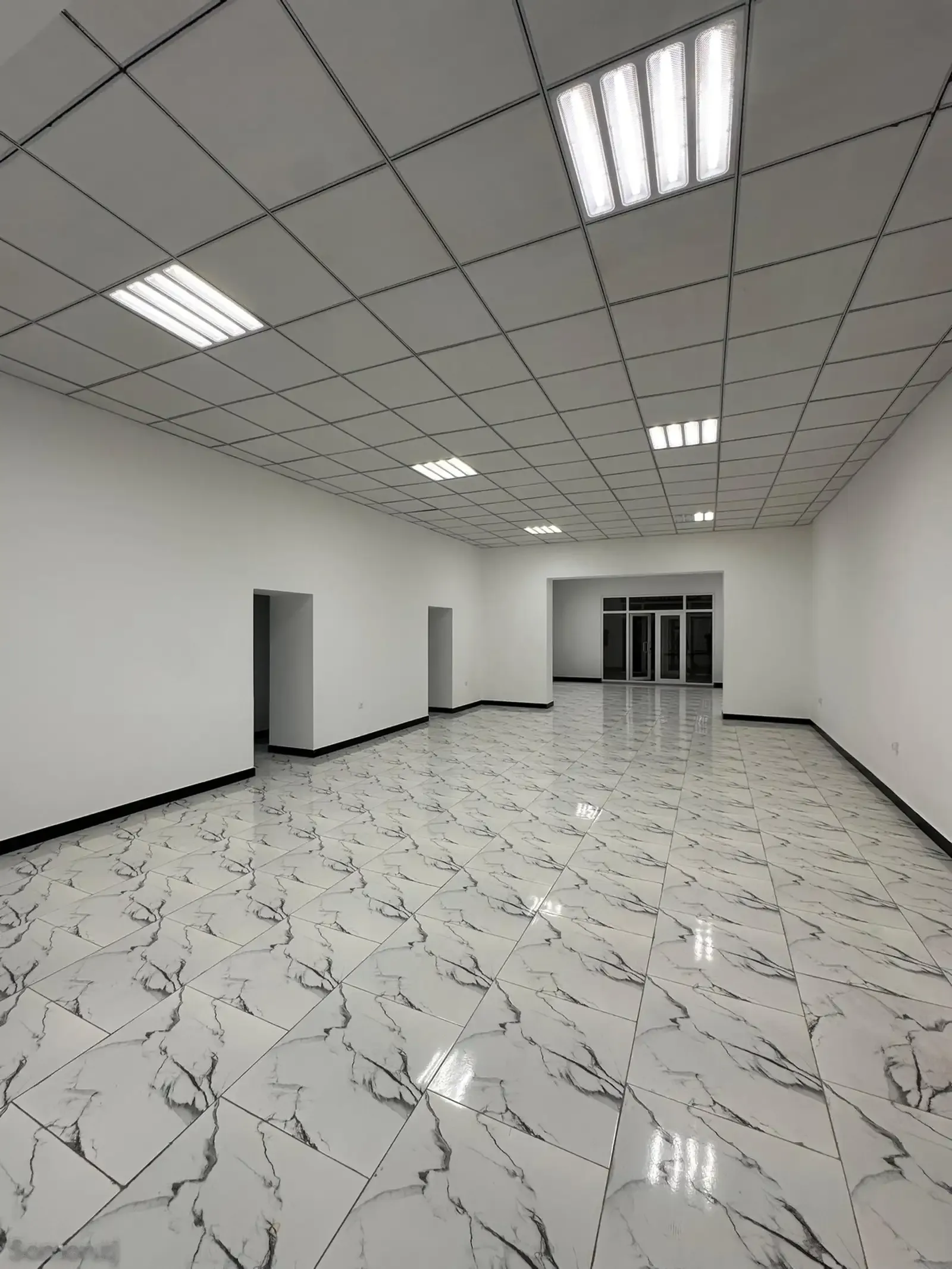 Помещение под свободное назначение, 200м², Шохмансур