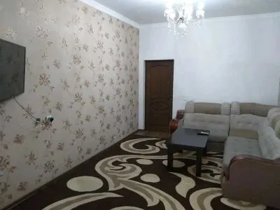 2-комн. квартира, 5 этаж, 88м², 82 мкр