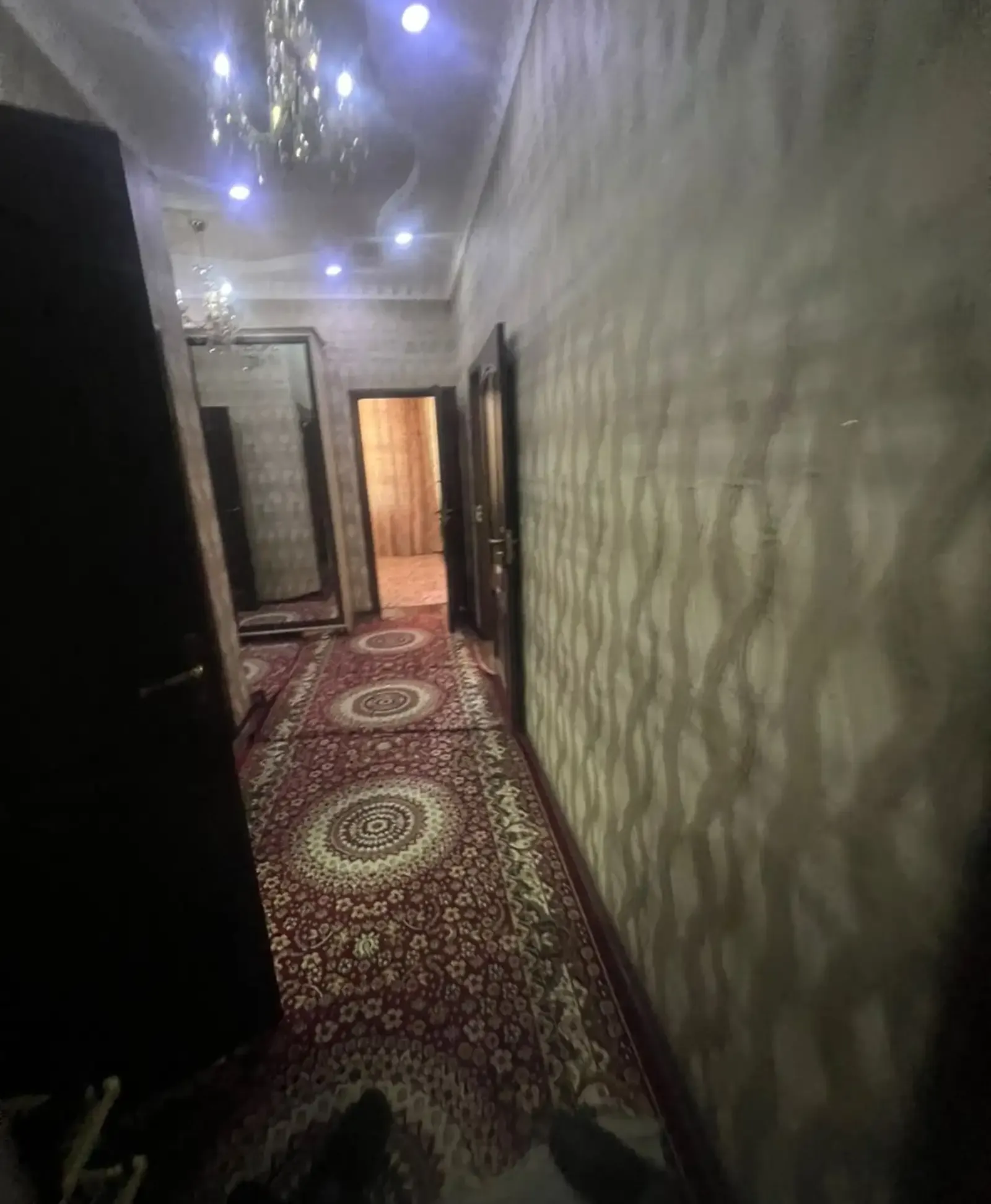 2-комн. квартира, 5 этаж, 70м², 64 МКР