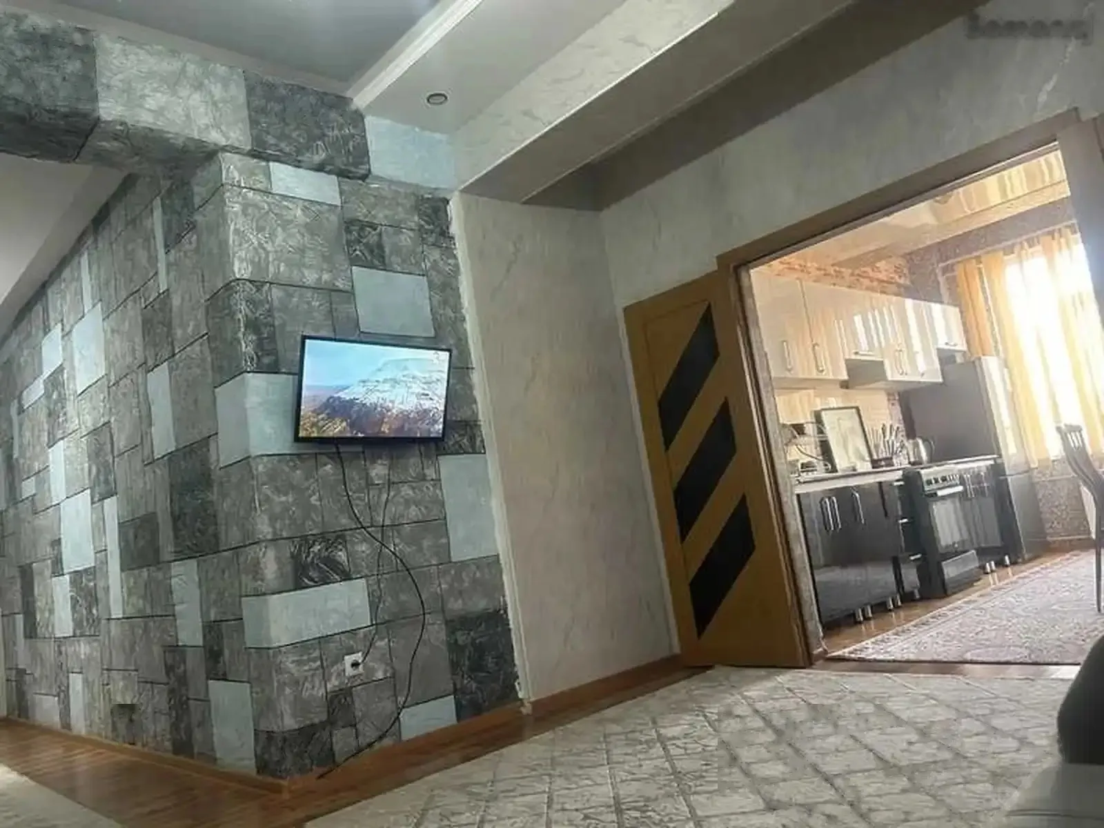2-комн. квартира, 4 этаж, 86м², Сино, 84 мкр