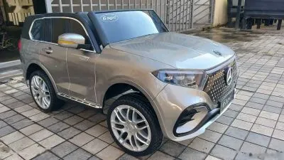 Детский электромобиль