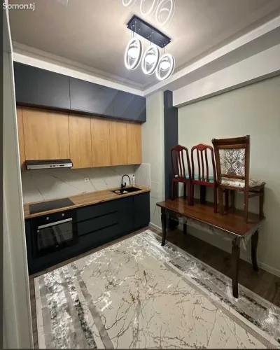2-комн. квартира, 4 этаж, 70м², овир