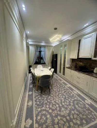 3-комн. квартира, 11 этаж, 100м², Дом печать