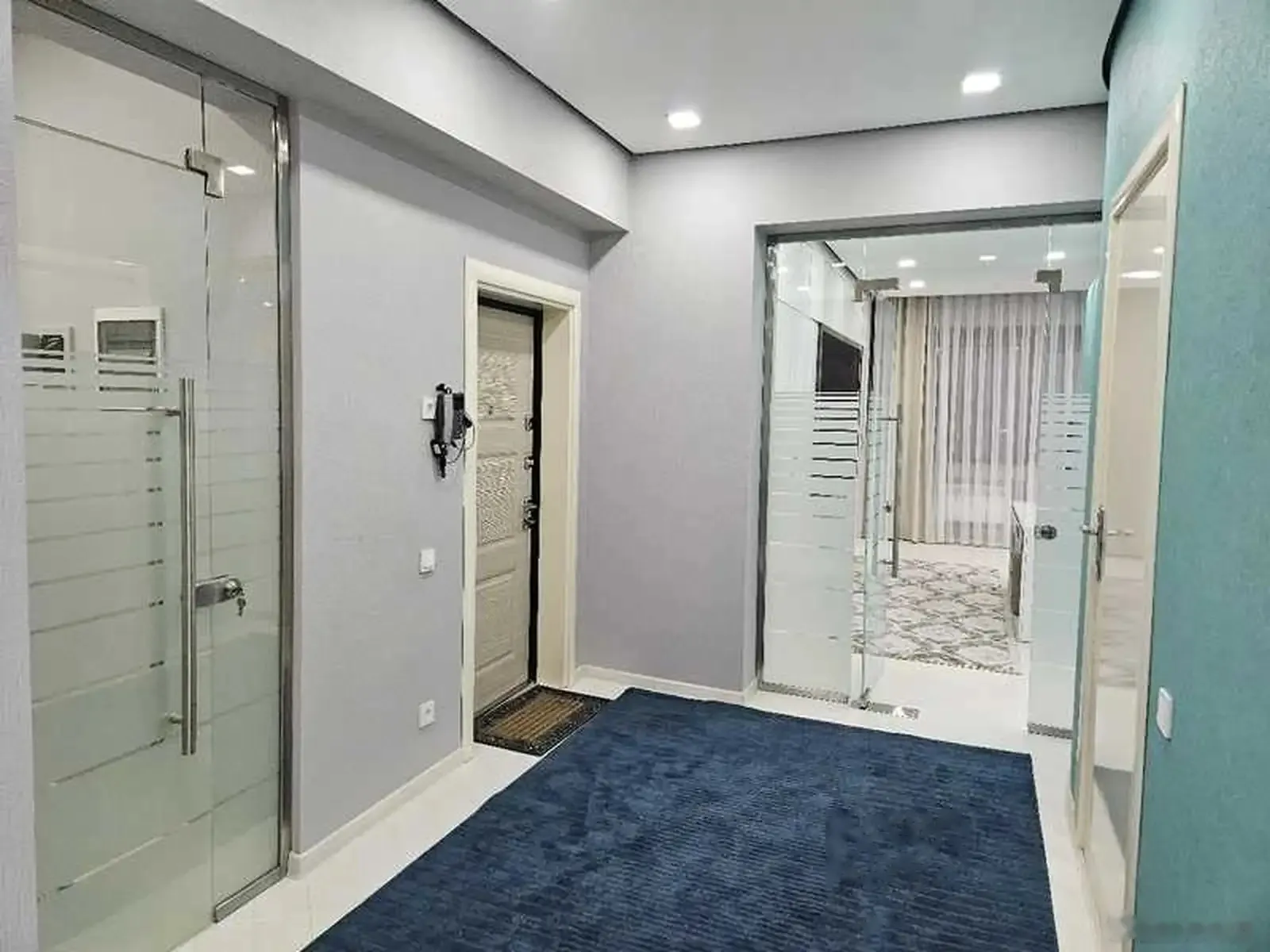 2-комн. квартира, 5 этаж, 130м², бухоро палас