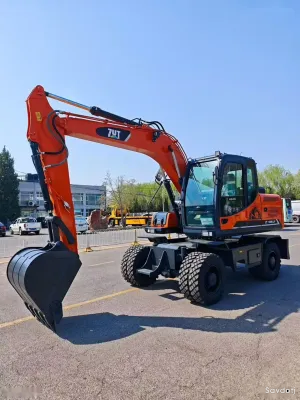 Экскаватор ZUT ZT150W