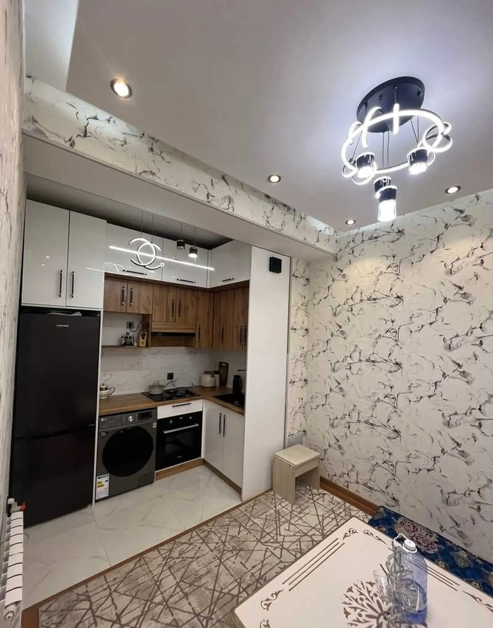 2-комн. квартира, 11 этаж, 65м², Цирк
