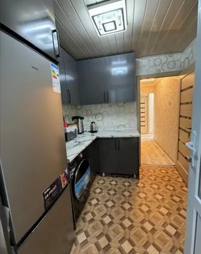 4-комн. квартира, 3 этаж, 85 м², Сино