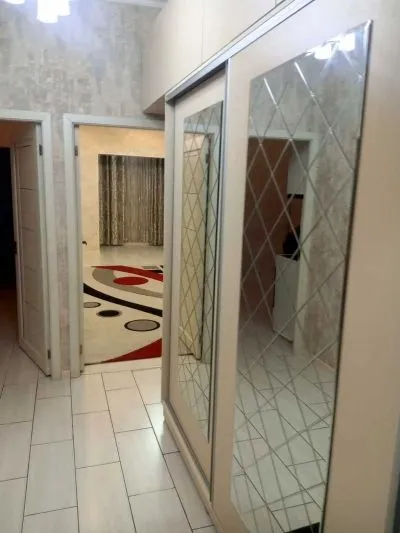 2-комн. квартира, 15 этаж, 68м², повороти аэропорт