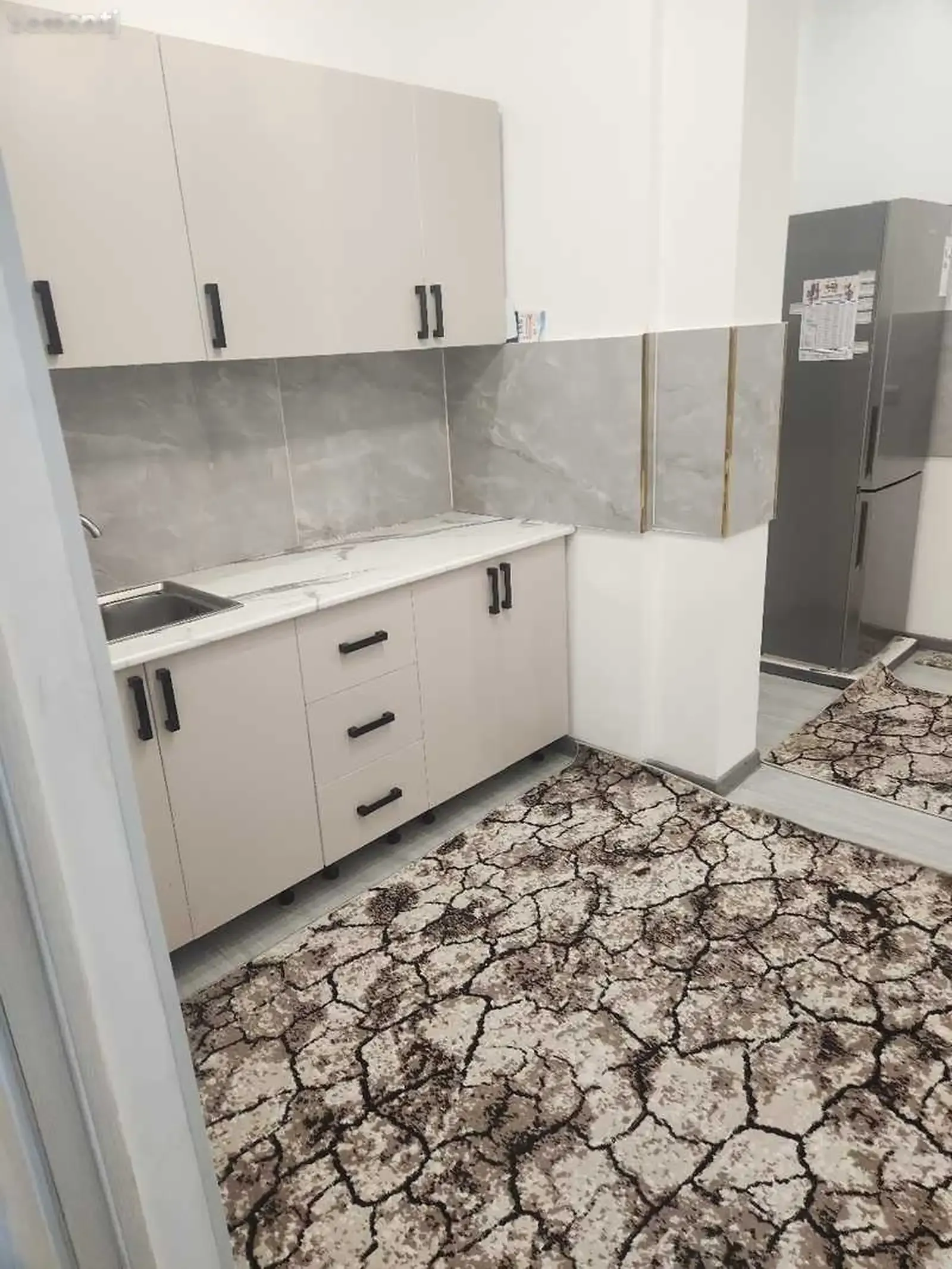 3-комн. квартира, 8 этаж, 80м², Шоҳмансур, Пасолствои Турция