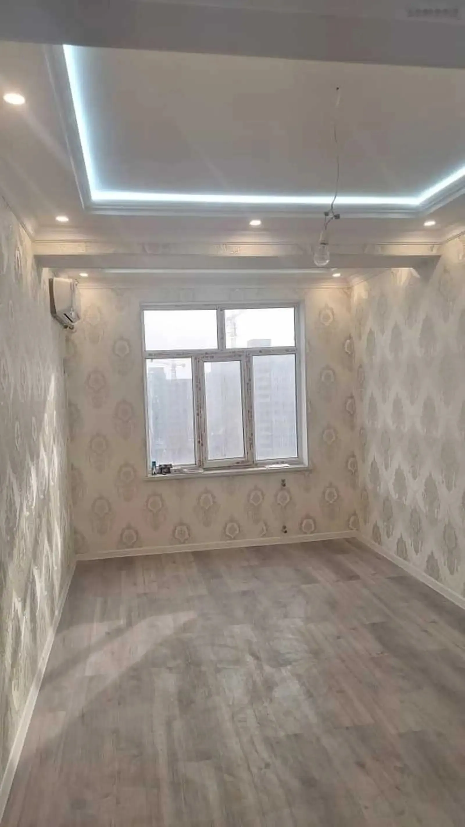 3-комн. квартира, 12 этаж, 81м², Молодёжный театр