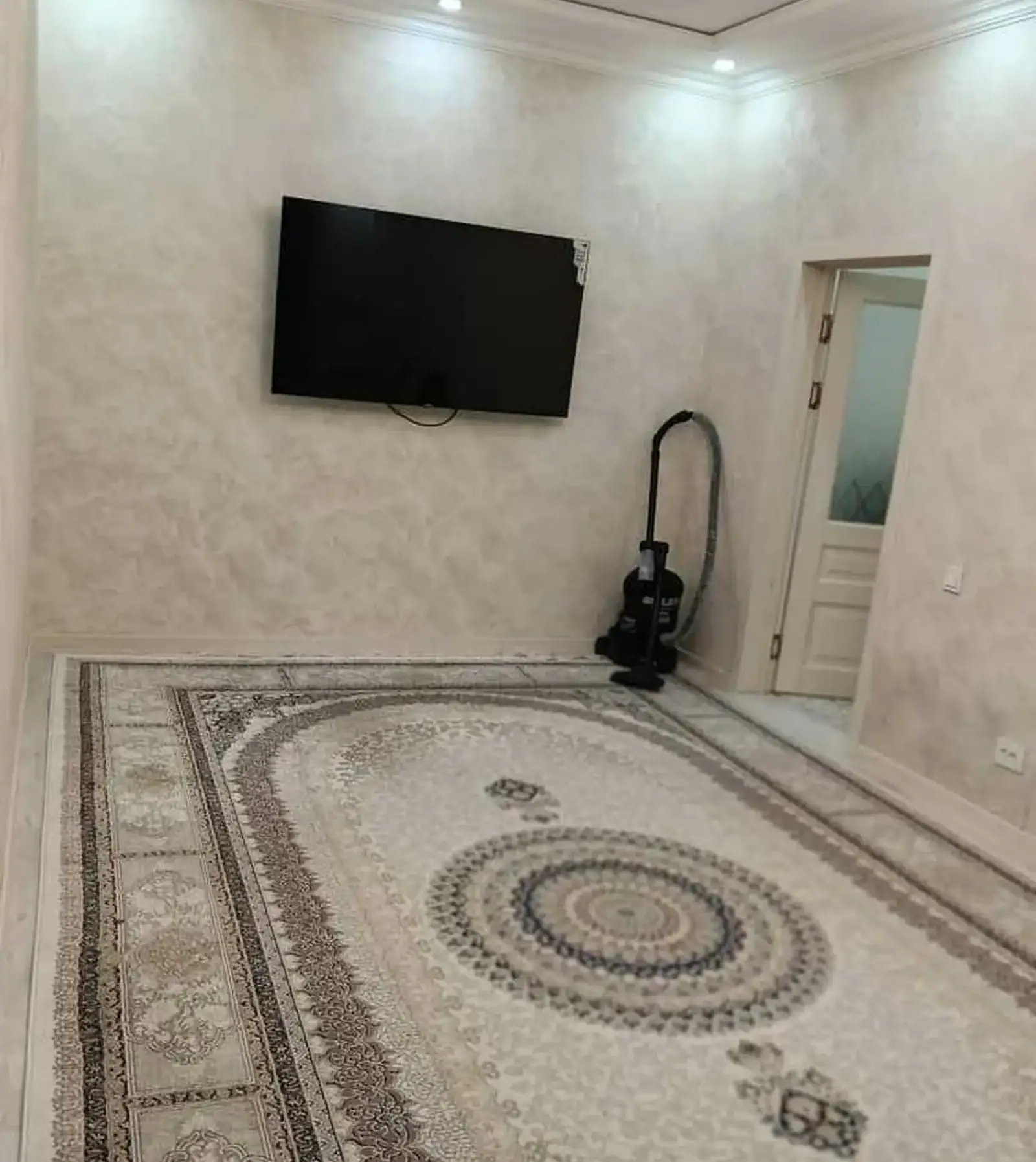 3-комн. квартира, 8 этаж, 81м², фирдавси