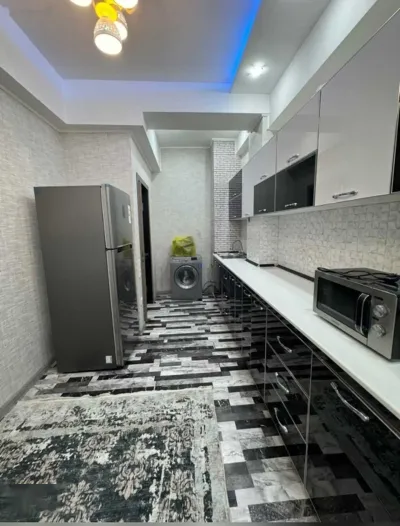 2-комн. квартира, 7 этаж, 77м², шозмансур