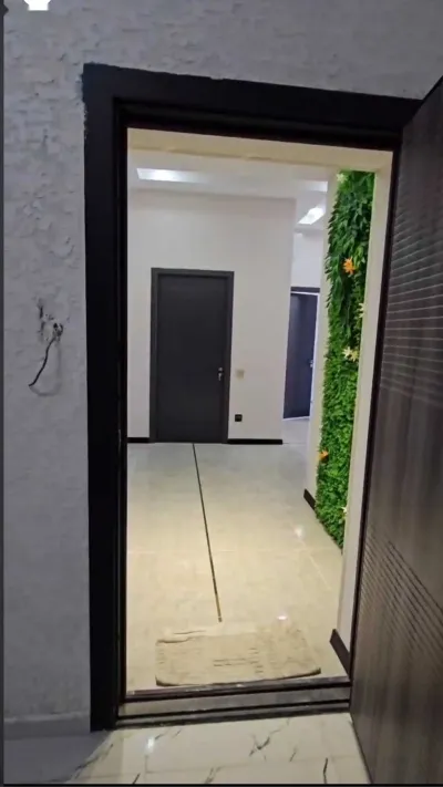 2-комн. квартира, 10 этаж, 93м², Шохмансур