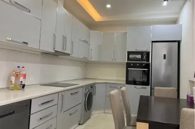 3-комн. квартира, 10 этаж, 140 м², 82мкр