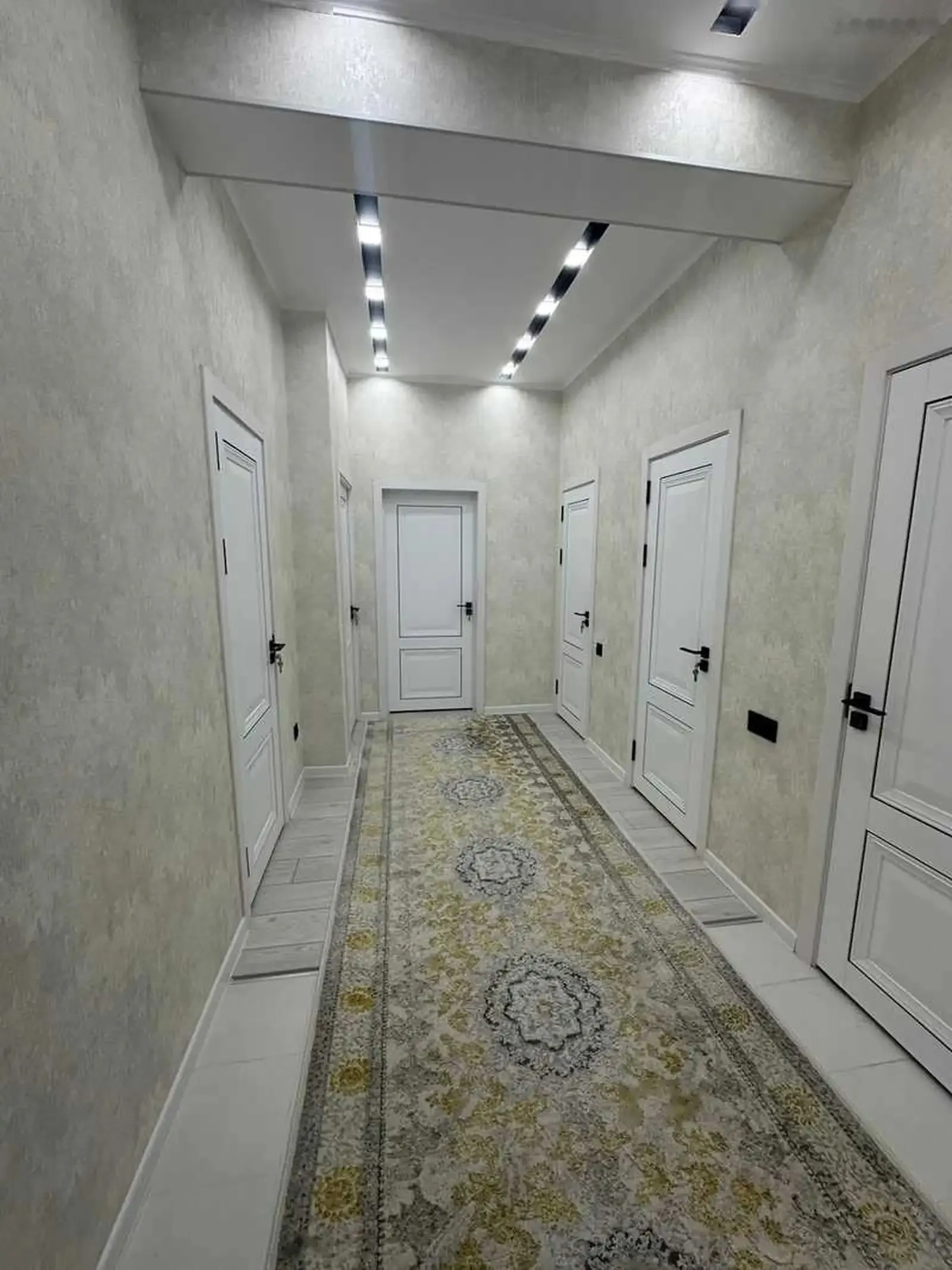 2-комн. квартира, 9 этаж, 75м², 82 мкр