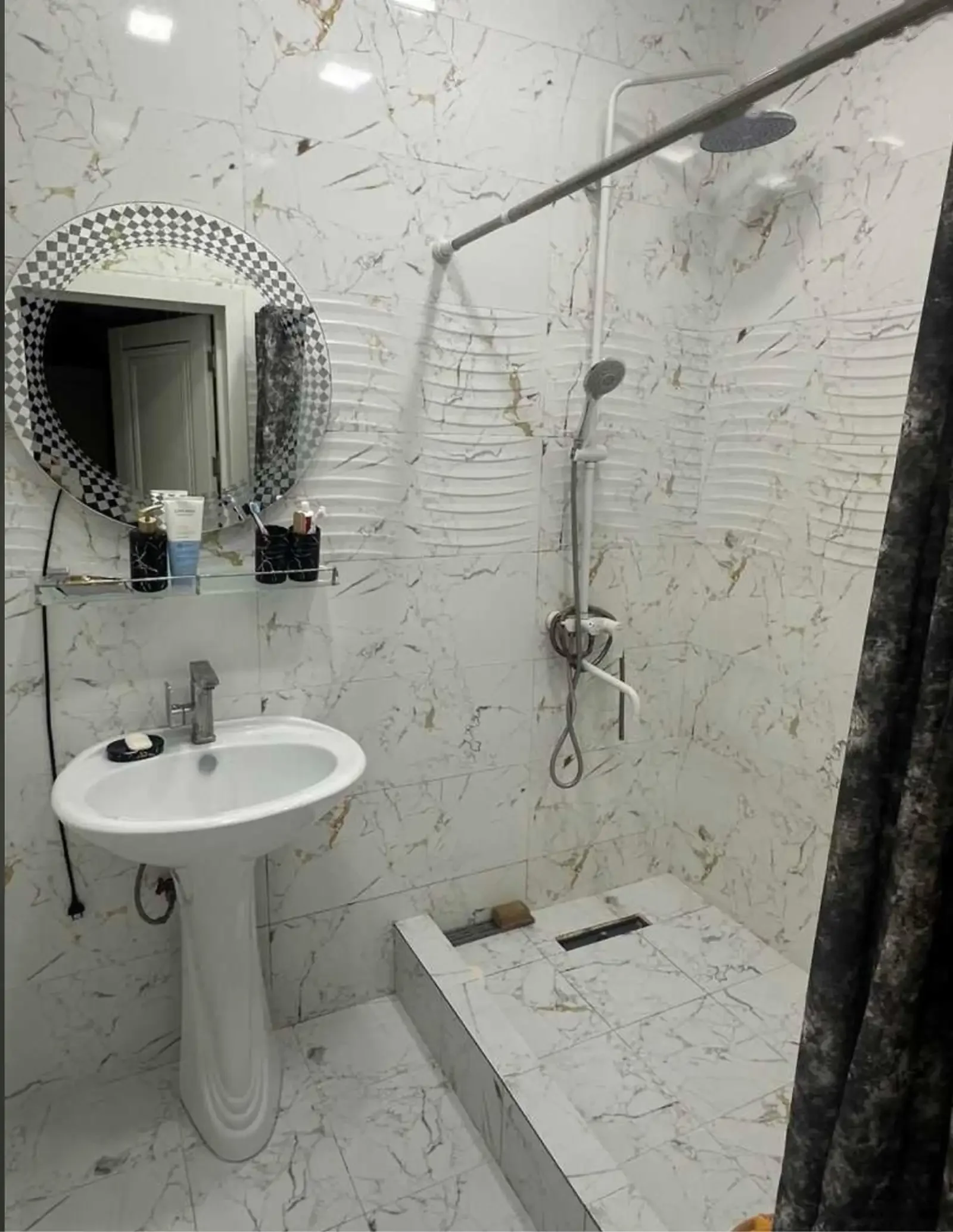 2-комн. квартира, 4 этаж, 90м², Хилтон Шохмансур