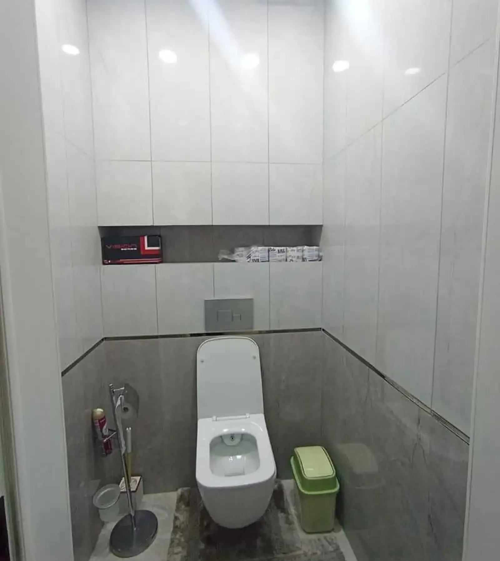 2-комн. квартира, 11 этаж, 83м², Молодёжный театр