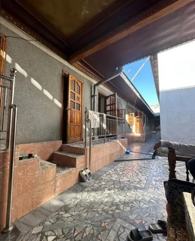 2-этажный, 18 комнатный дом, 400 м² м², Сино