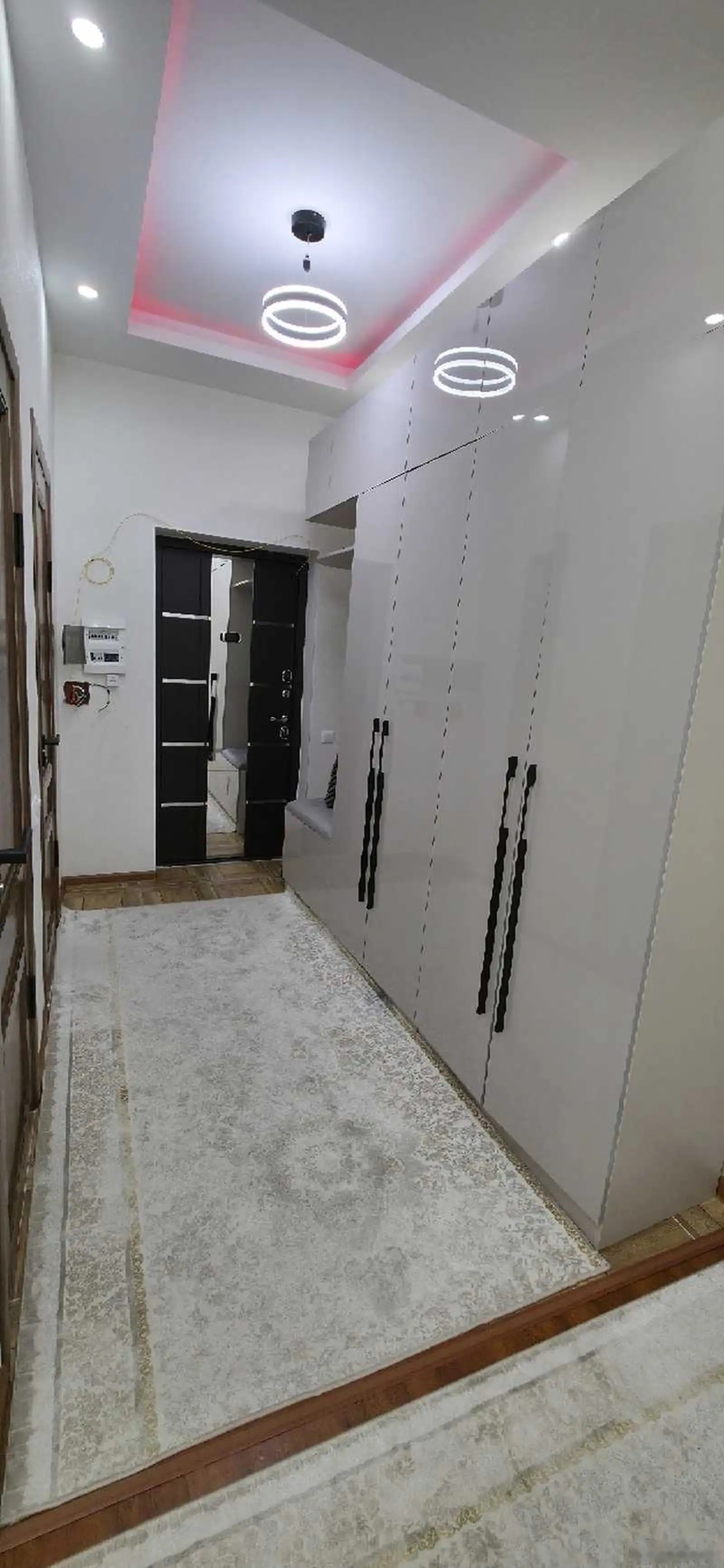 2-комн. квартира, 10 этаж, 80м², Сино
