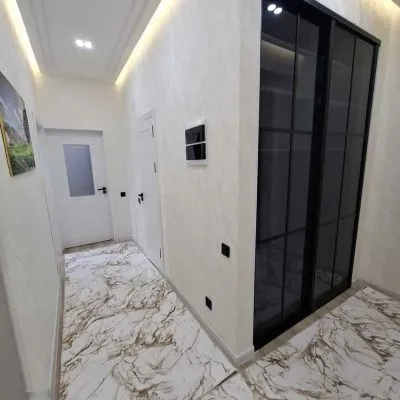 2-комн. квартира, 21 этаж, 75м², Шохмансур