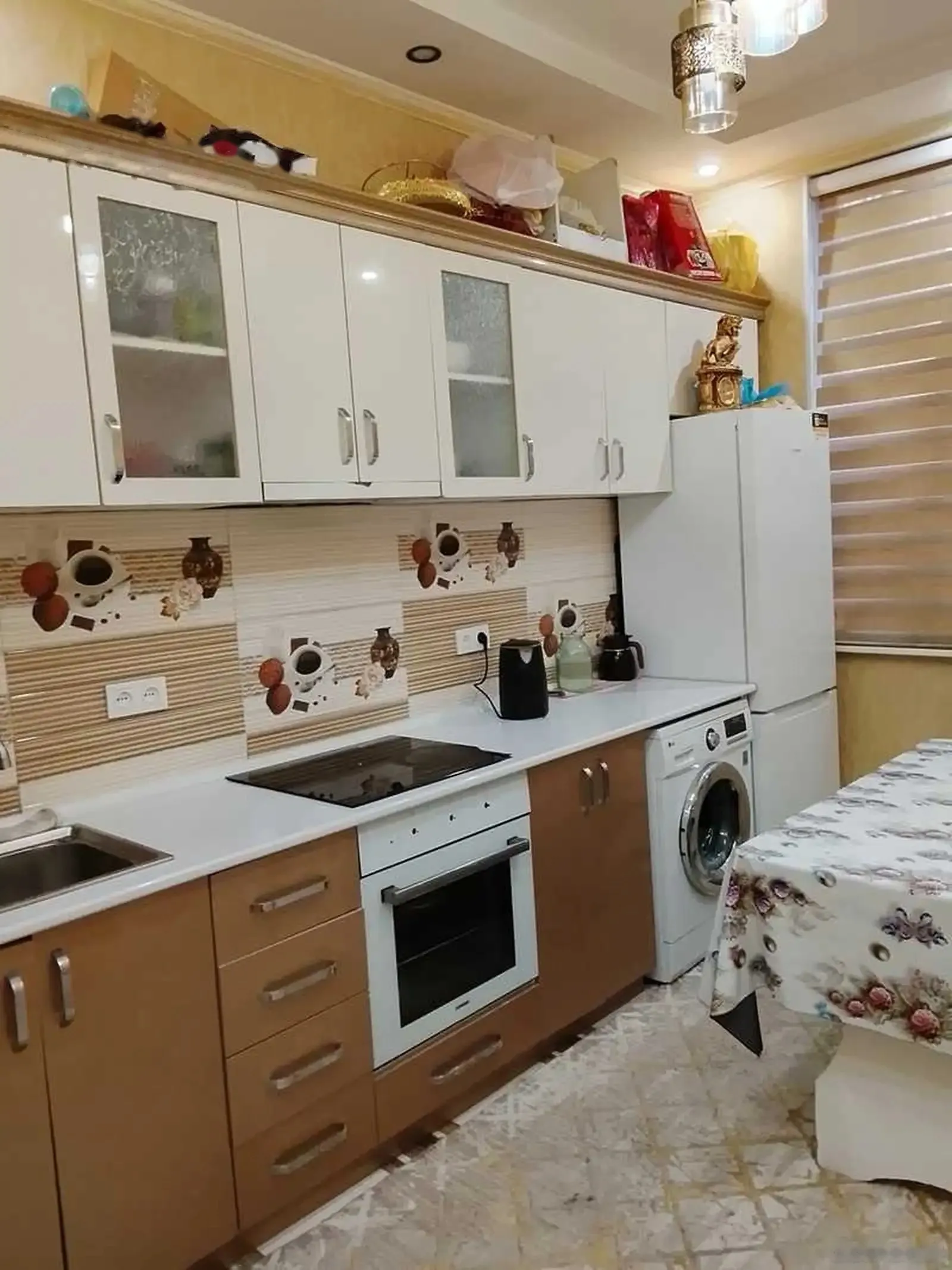 3-комн. квартира, 2 этаж, 91м², Зарафшон