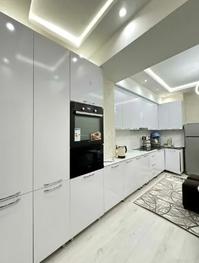 2-комн. квартира, 12 этаж, 75м², Шохмансур