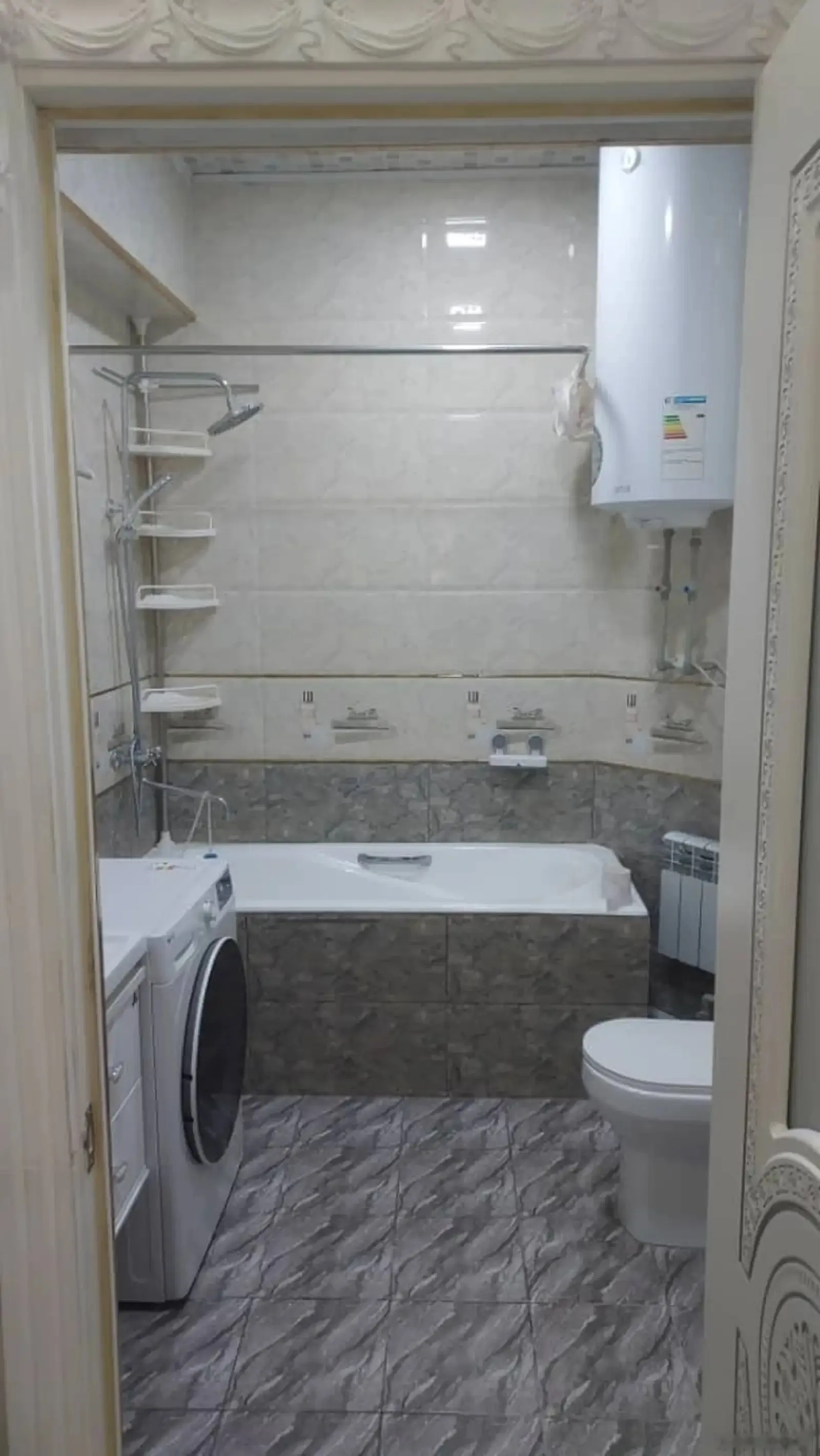 3-комн. квартира, 6 этаж, 136м², ЖК Пули Сангин
