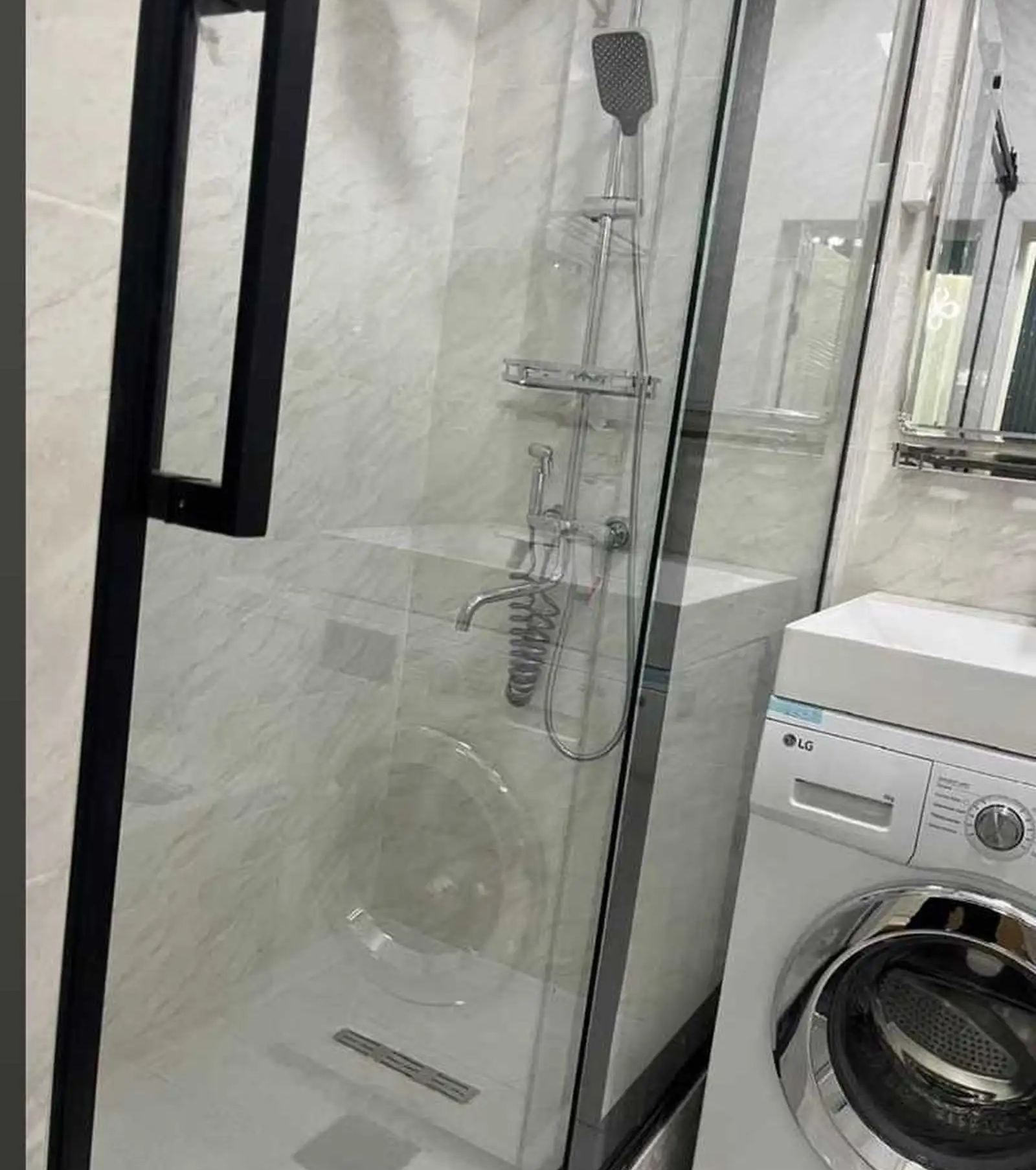 2-комн. квартира, 9 этаж, 75м², Овир ру баруи Гранд Отель Дом Ёвар