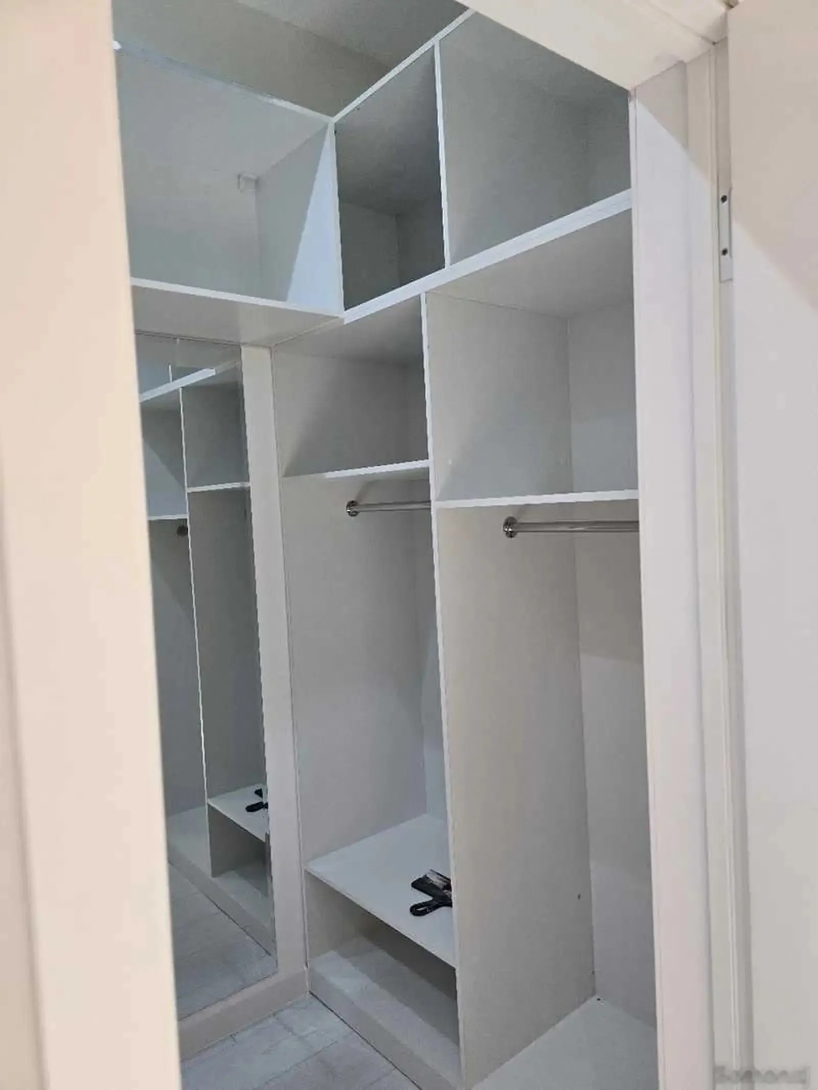 2-комн. квартира, 9 этаж, 80м², И.Сомони