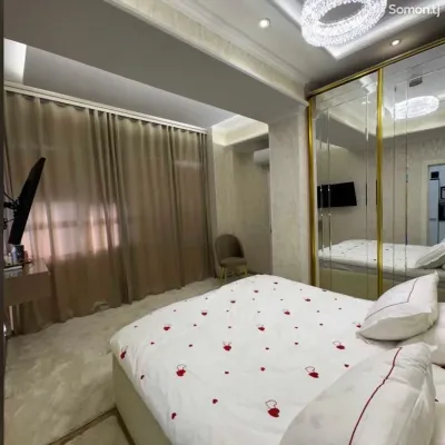 3-комн. квартира, 4 этаж, 85м², Сино