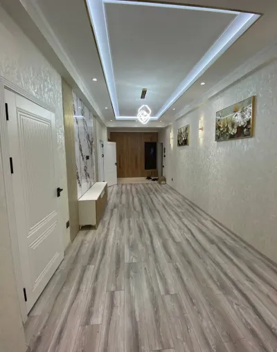 2-комн. квартира, 5 этаж, 93 м², 3 база