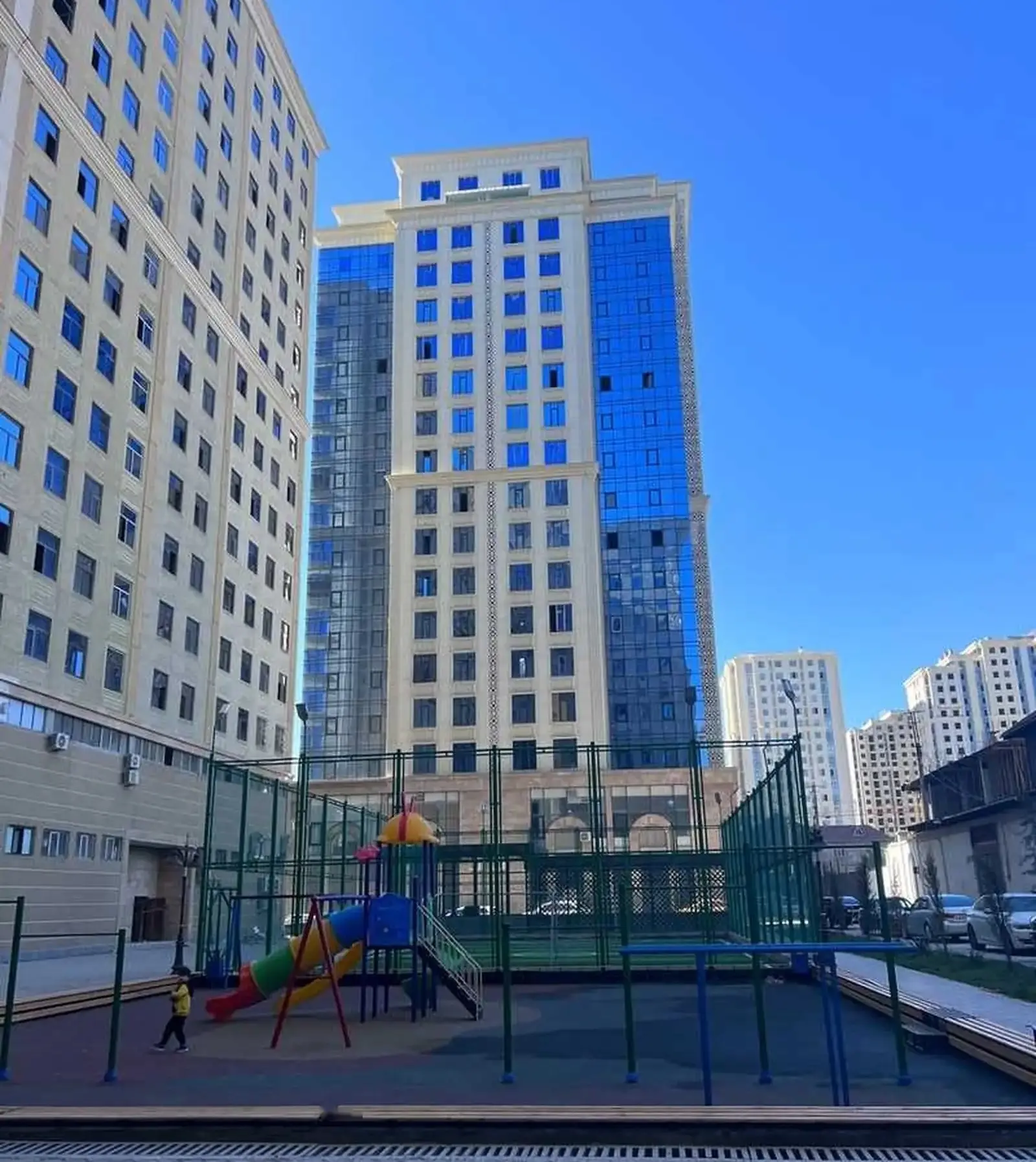 2-комн. квартира, 16 этаж, 60м², Шохмансур