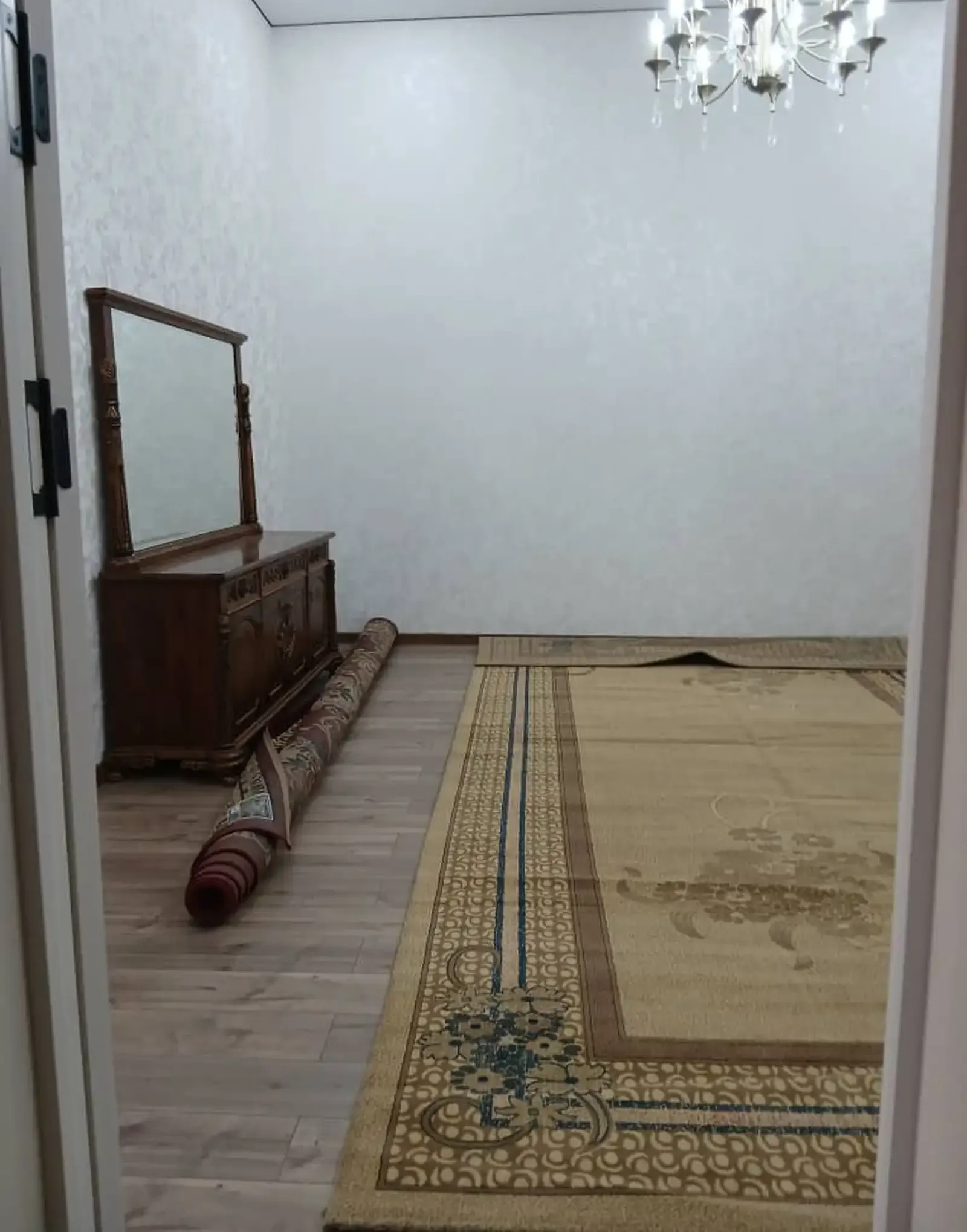 3-комн. квартира, 3 этаж, 128 м², И Сомони