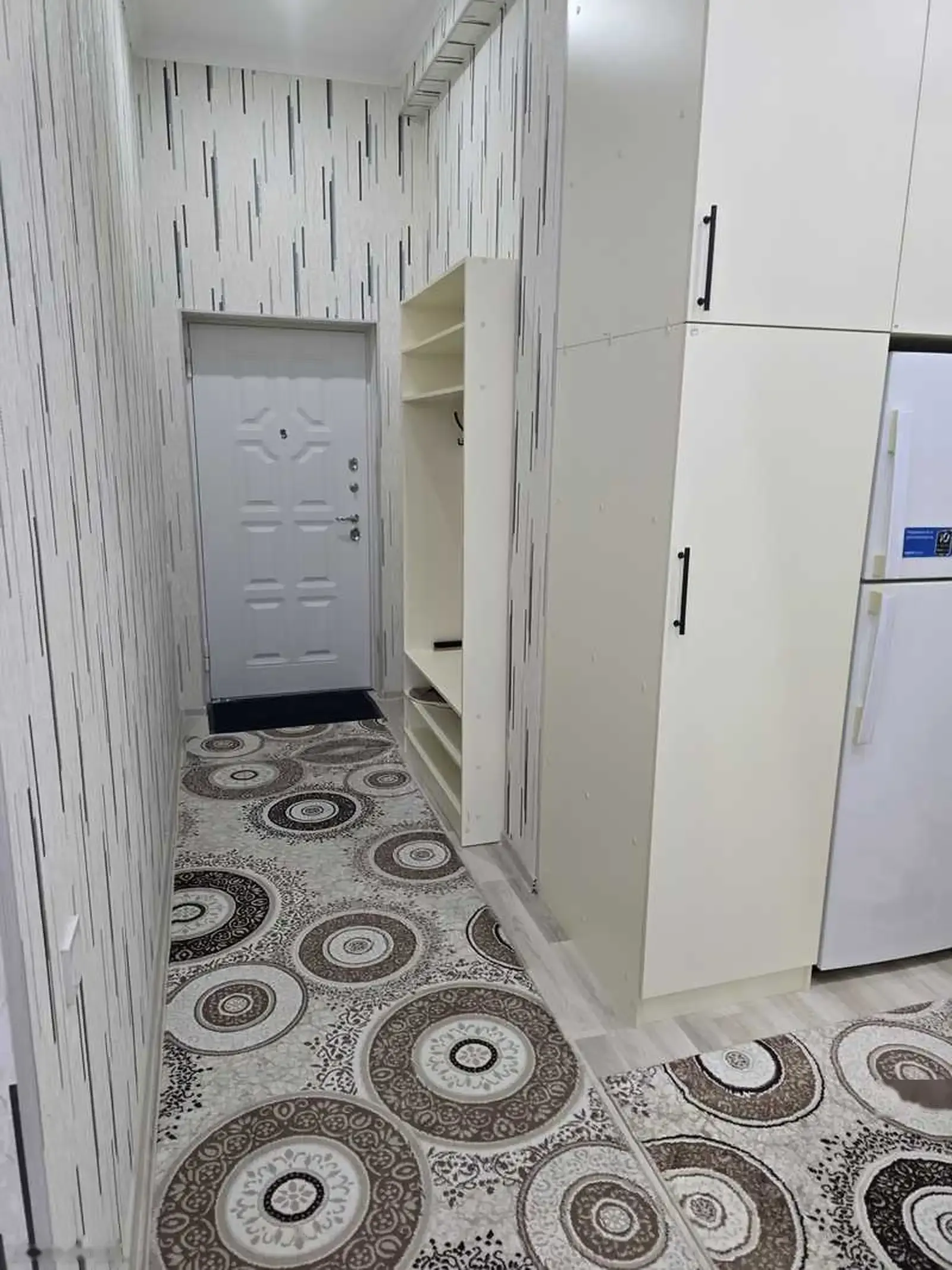 2-комн. квартира, 8 этаж, 88м², Сомони