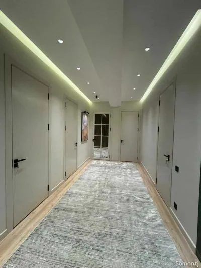 3-комн. квартира, 12 этаж, 120м², хукумати Шохмансур