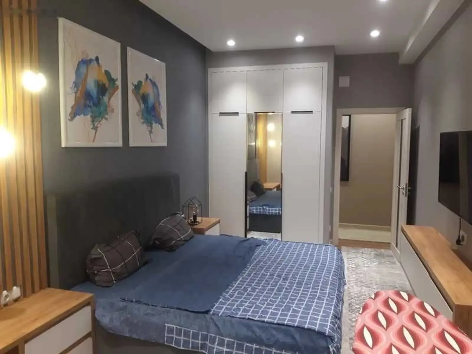 2-комн. квартира, 5 этаж, 75м², 92мкр кафе суман