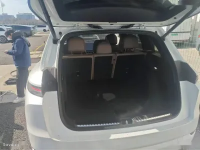 Li Auto (LiXiang) L7, 2025