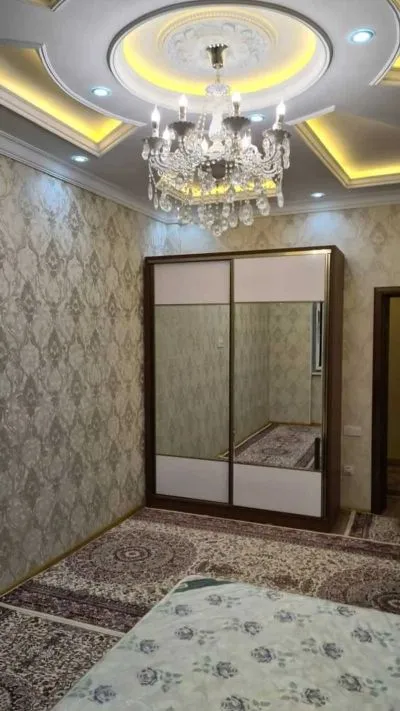 2-к квартира, 5 этаж, 82 м², Фирдавси