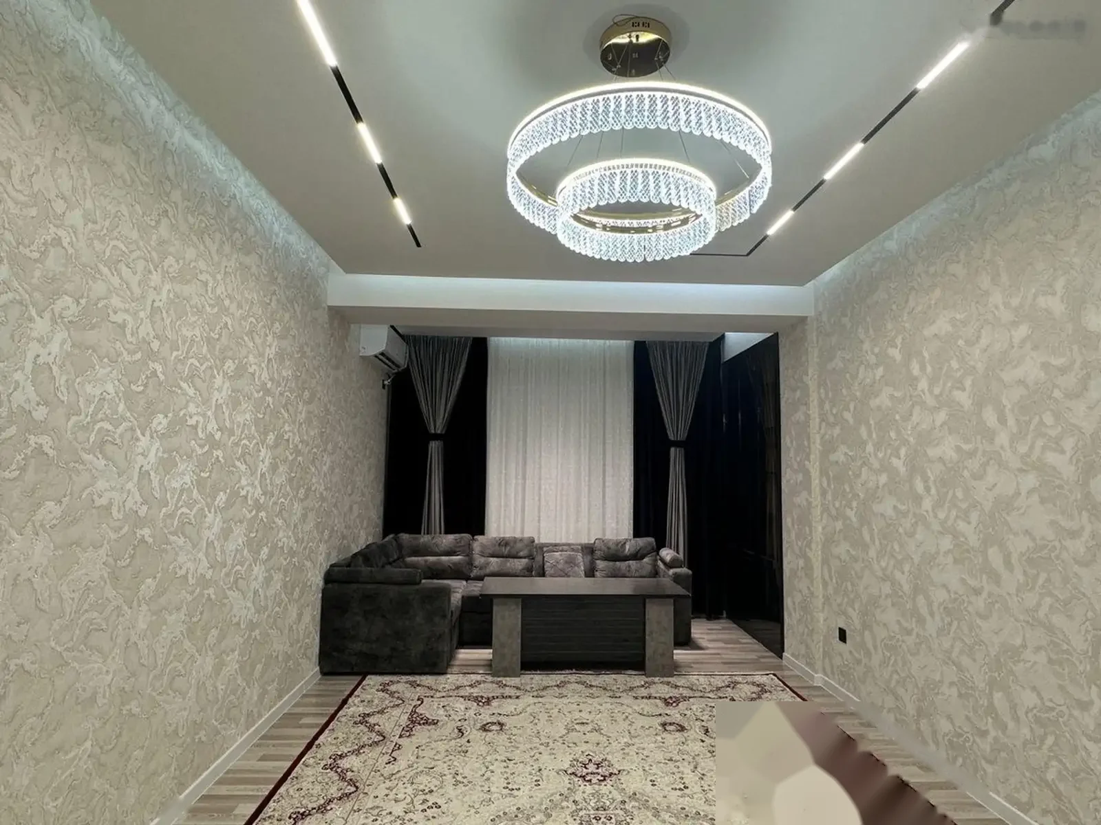 2-комн. квартира, 10 этаж, 70м², 82 мкр