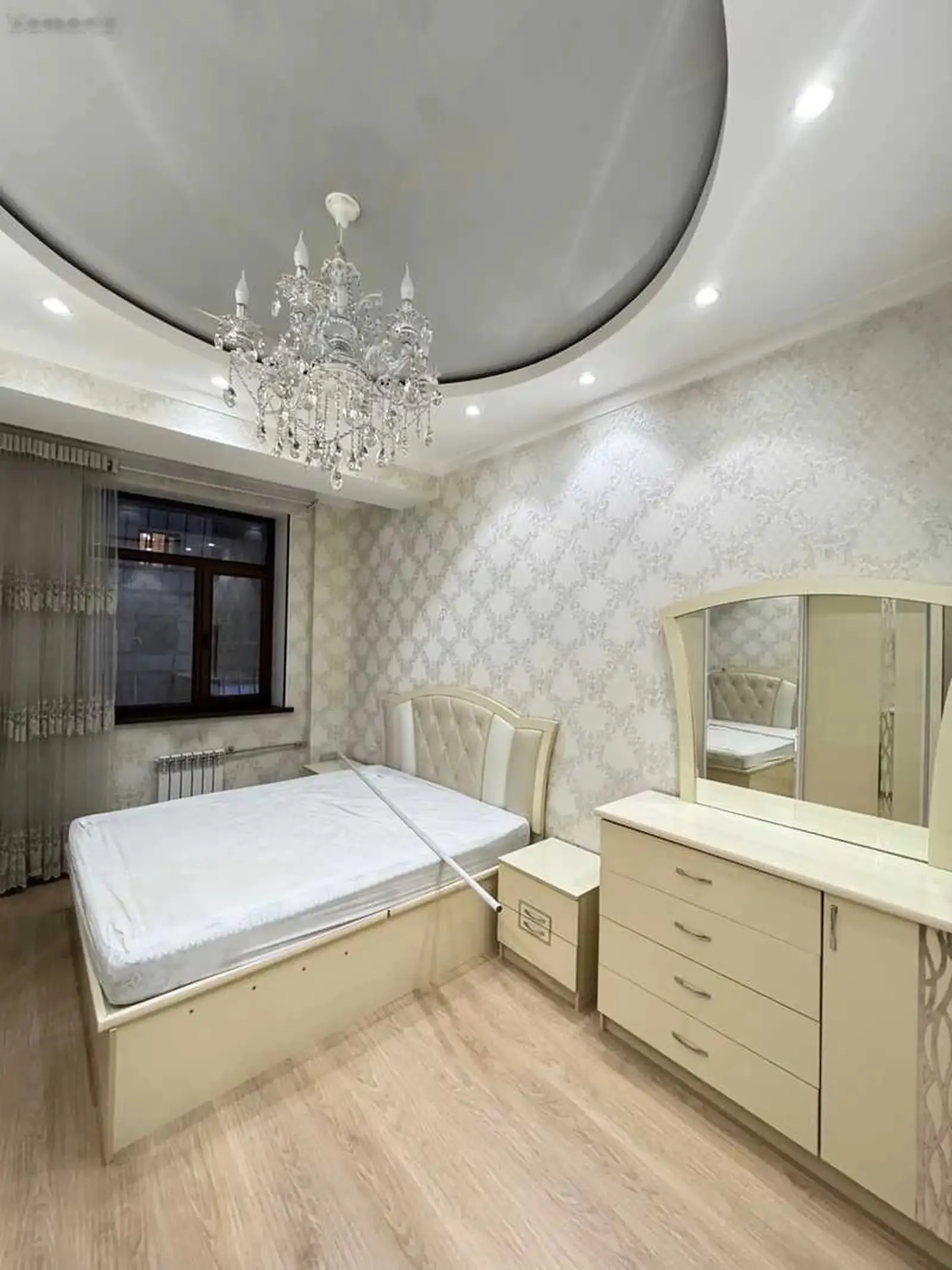 3-комн. квартира, 2 этаж, 143м², 84мкр доми милано мода