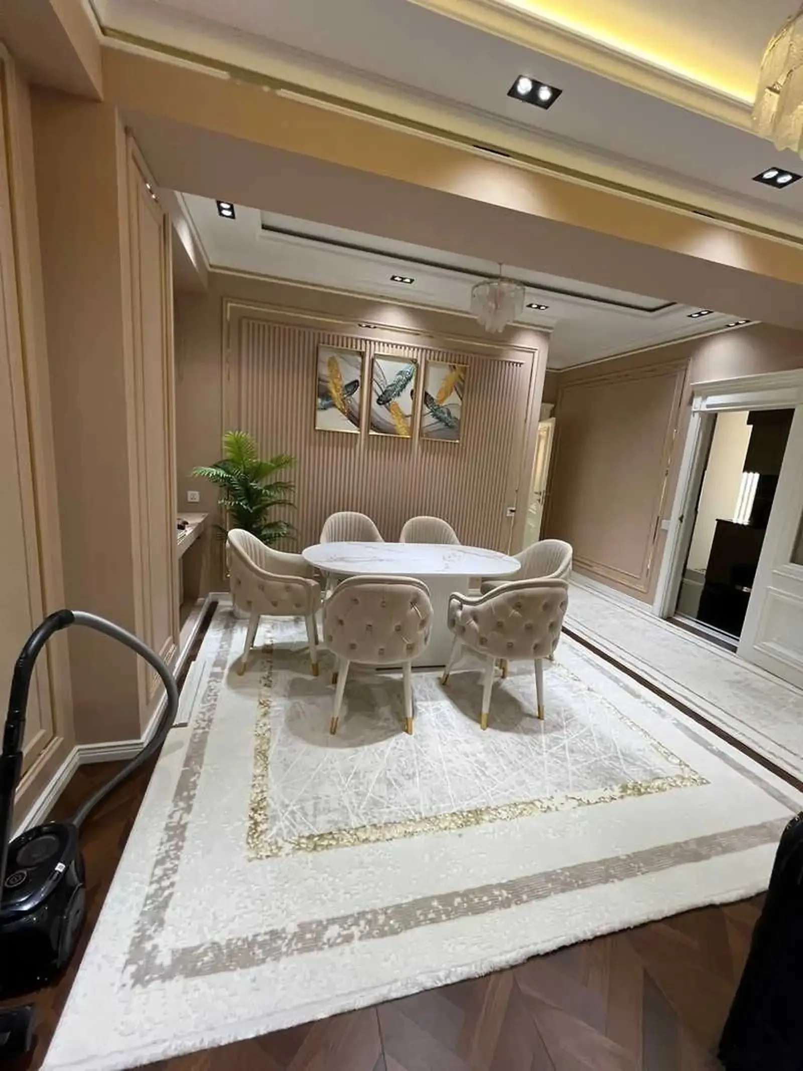 2-комн. квартира, 11 этаж, 90м², дом печати